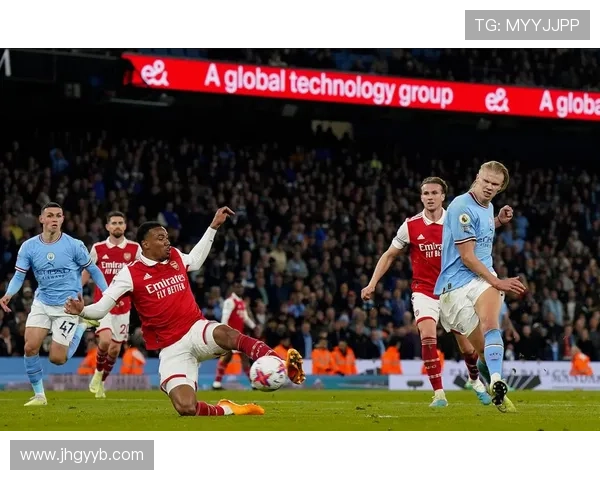 曼城阵容实力突出,但结构问题逐渐显现,对赛季竞争稳定性产生影响 曼城阵容实力突出,但结构问题逐渐显现,对赛季竞争稳定性产生影响