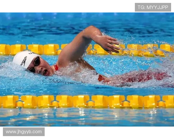 李冰洁训练完吃顿饭花的钱比我一周工资还多